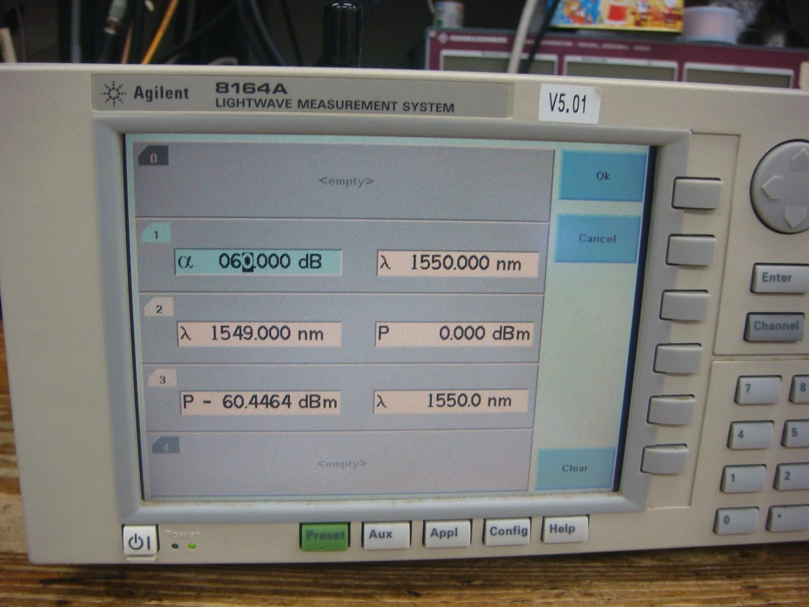 Keysight Agilent HP 81570A 60dB 1200-1700nm Optical Attenuator