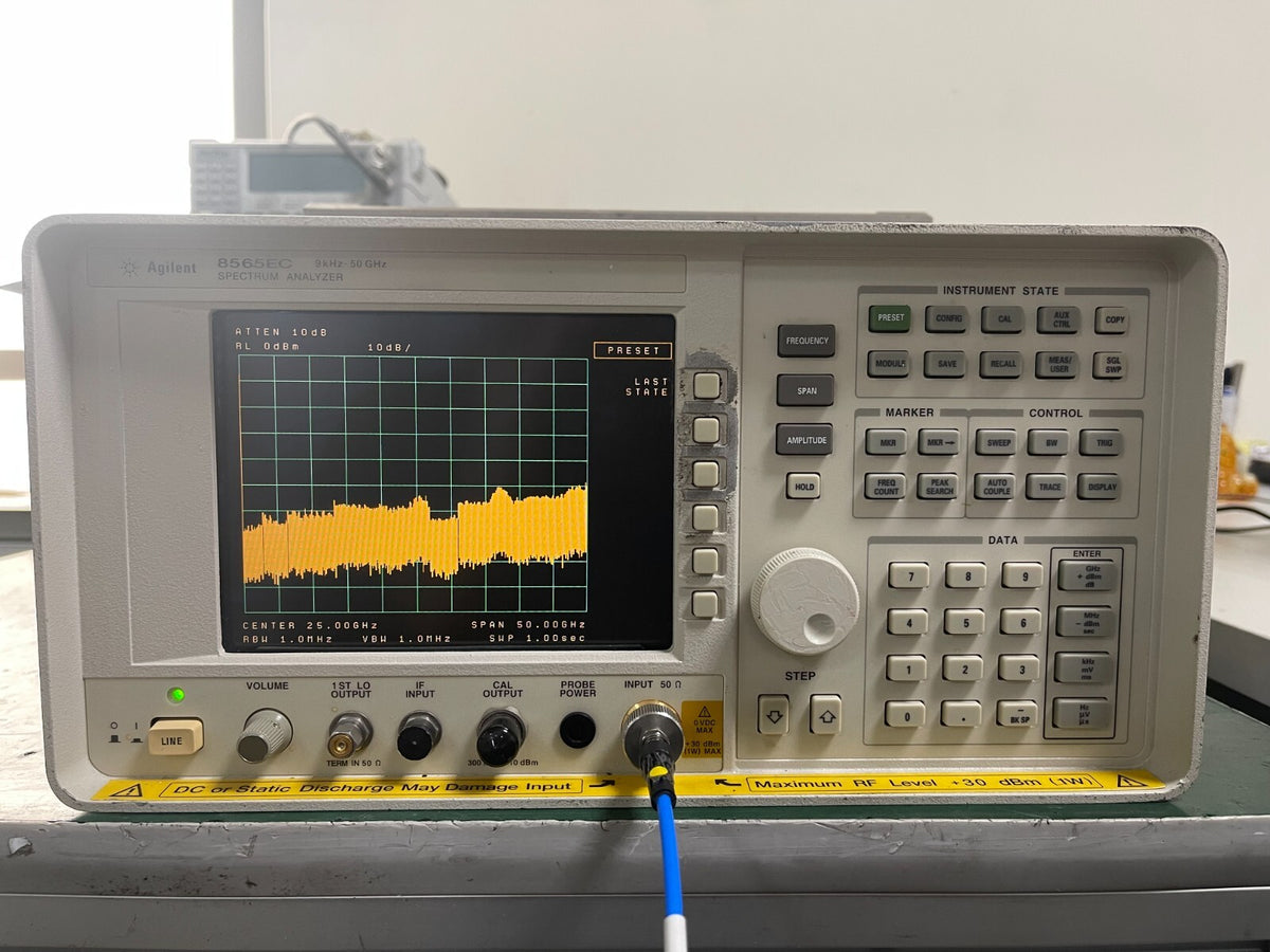 Agilent 8565EC 9KHz - 50GHz Spectrum Analyzer w/ 85620A module, 007_0447