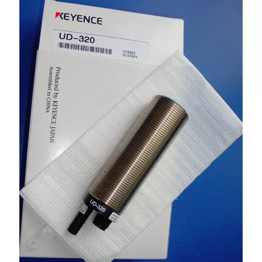 KEYENCE UD-320 Ultrasonic Sensor UD320 New Expedited Shipping