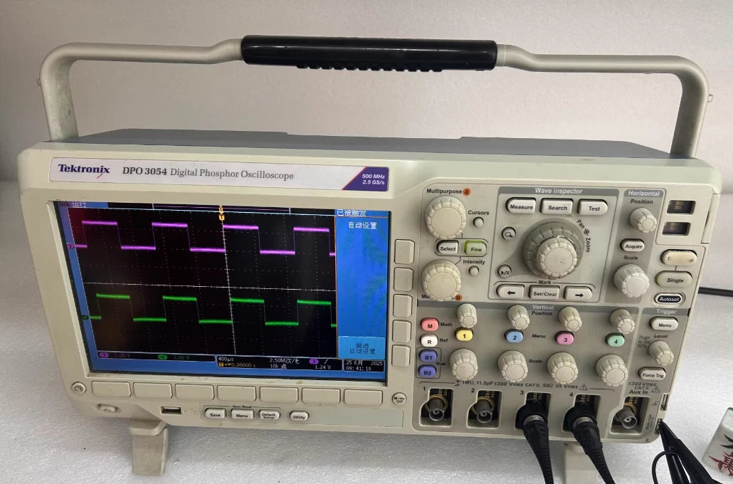 1PC Tektronix DPO3054 Digital Oscilloscope