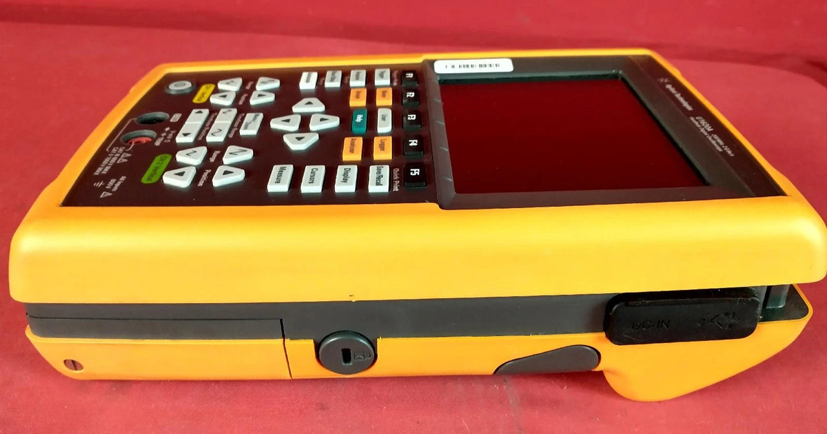 Agilent / Keysight U1620A Handheld Digital Oscilloscope 200 MHz-2GSa/s