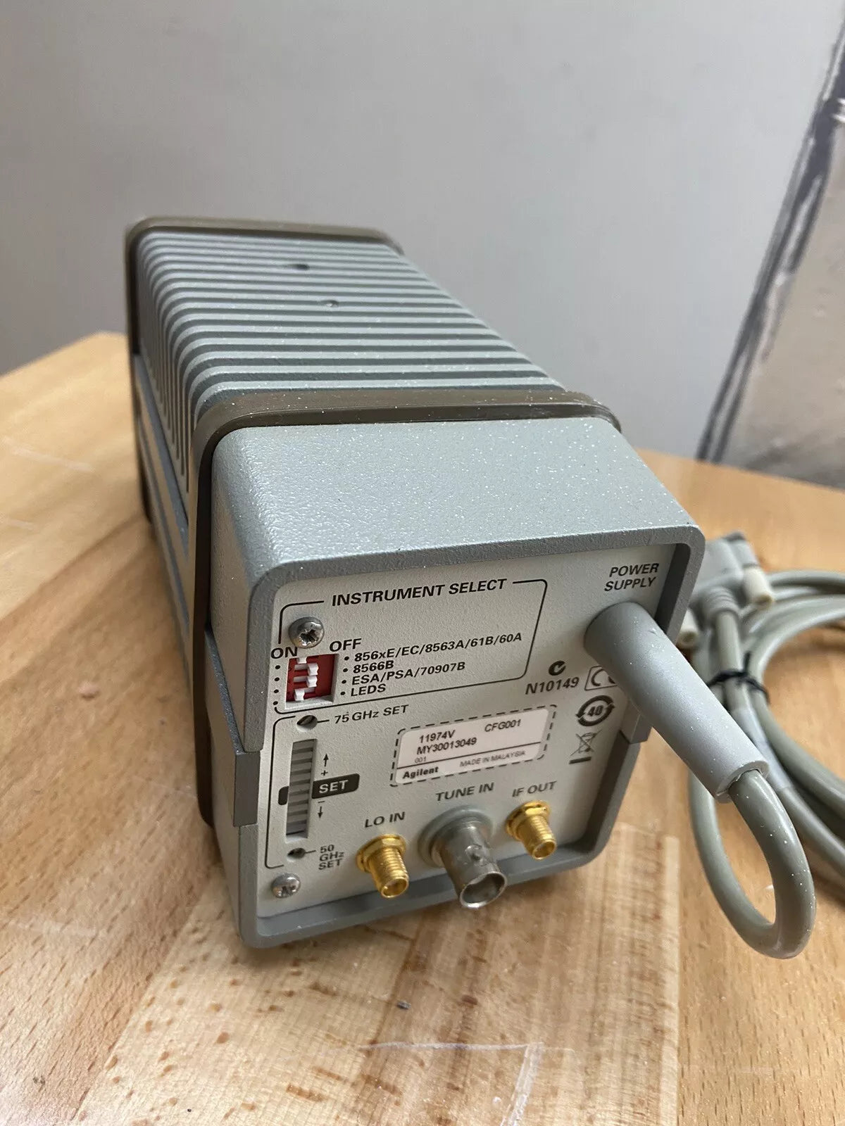 Keysight 11974V Preselected Mixer 50-75 GHz with Power for 8565ec, 8564e, 8563ec and More