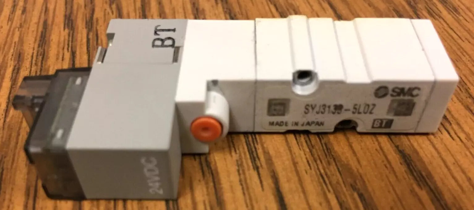 SMC SYJ3133-5LOZ Solenoid Valve - 5 Port, 3 Position, Single Solenoid