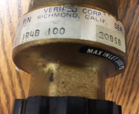 Veriflo IR4B-100 Regulator with USO Gauge, Max Inlet 3000 PSI