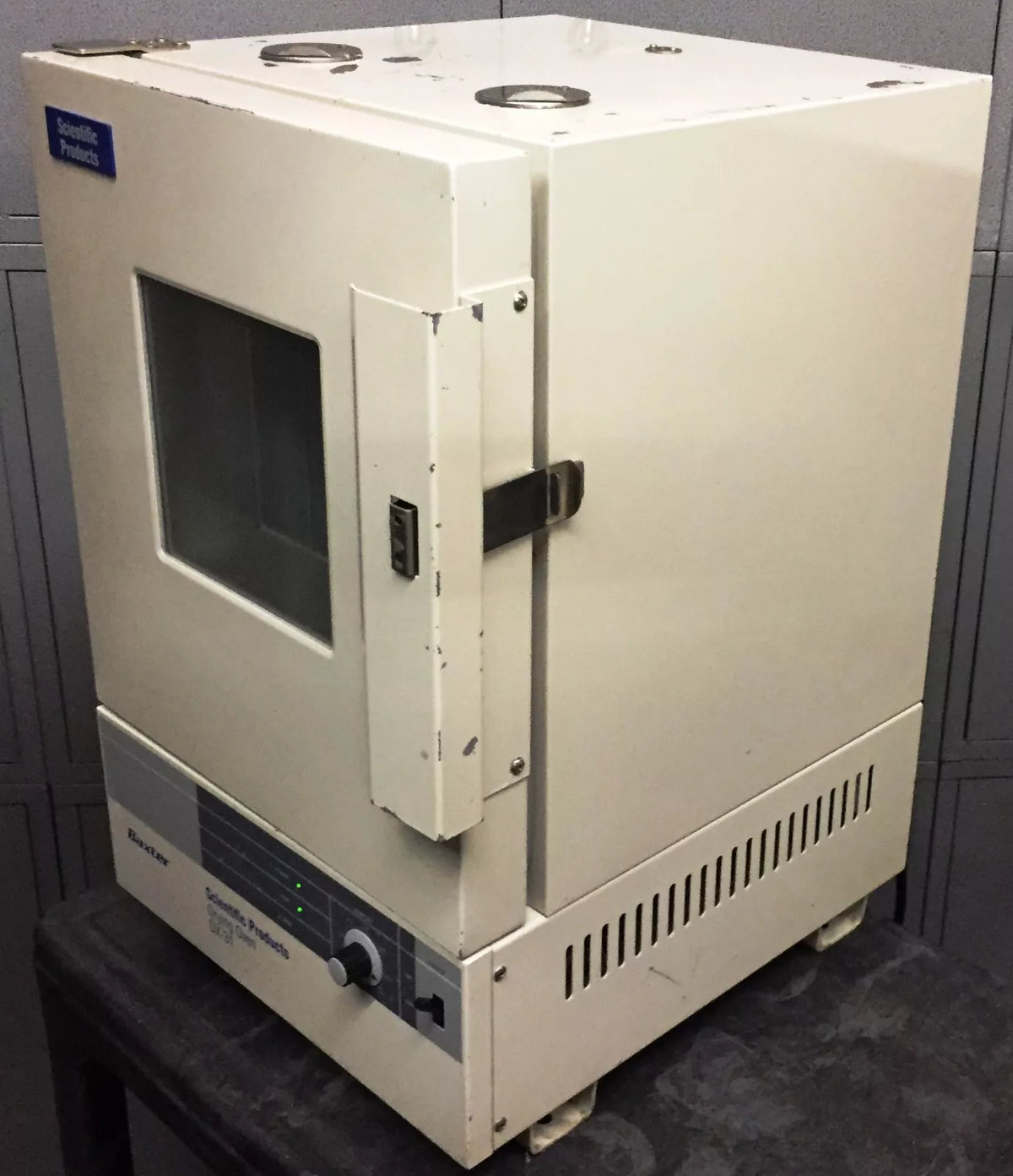 Baxter DX-31 Drying Oven with Max 300°C
