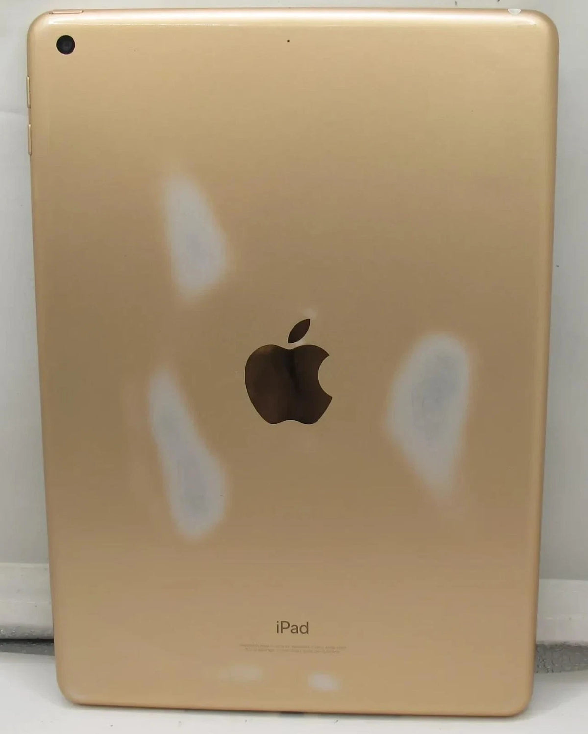 Apple iPad 6th Gen A1893 32GB 9.7" Wi-Fi MRJN2LL/A Good working