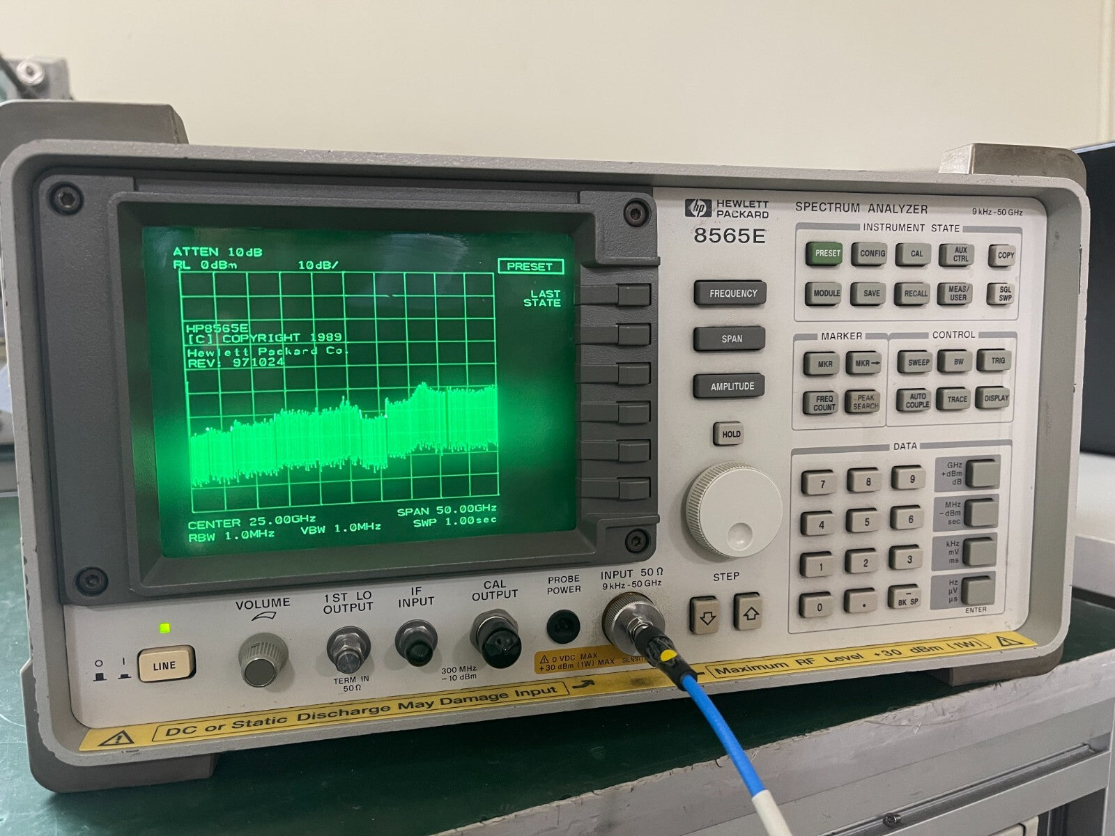 HP Agilent 8565E Spectrum Analyzer