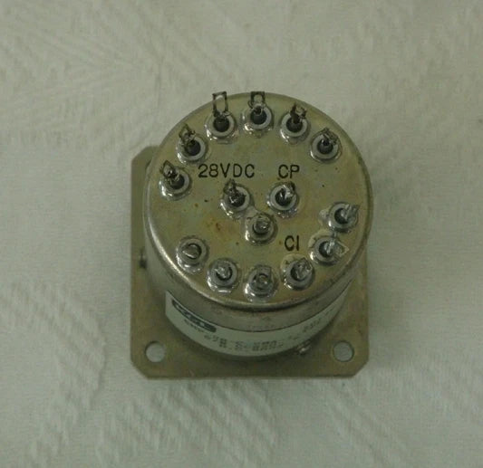 K&L 6MP-28-F-SMA-I 6 Coaxial Switch DC-18GHz