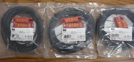 STI 44536-1621 with Both CM-S621PC10 2 N/C + 1 N/O 32ft Cable Pre-wired