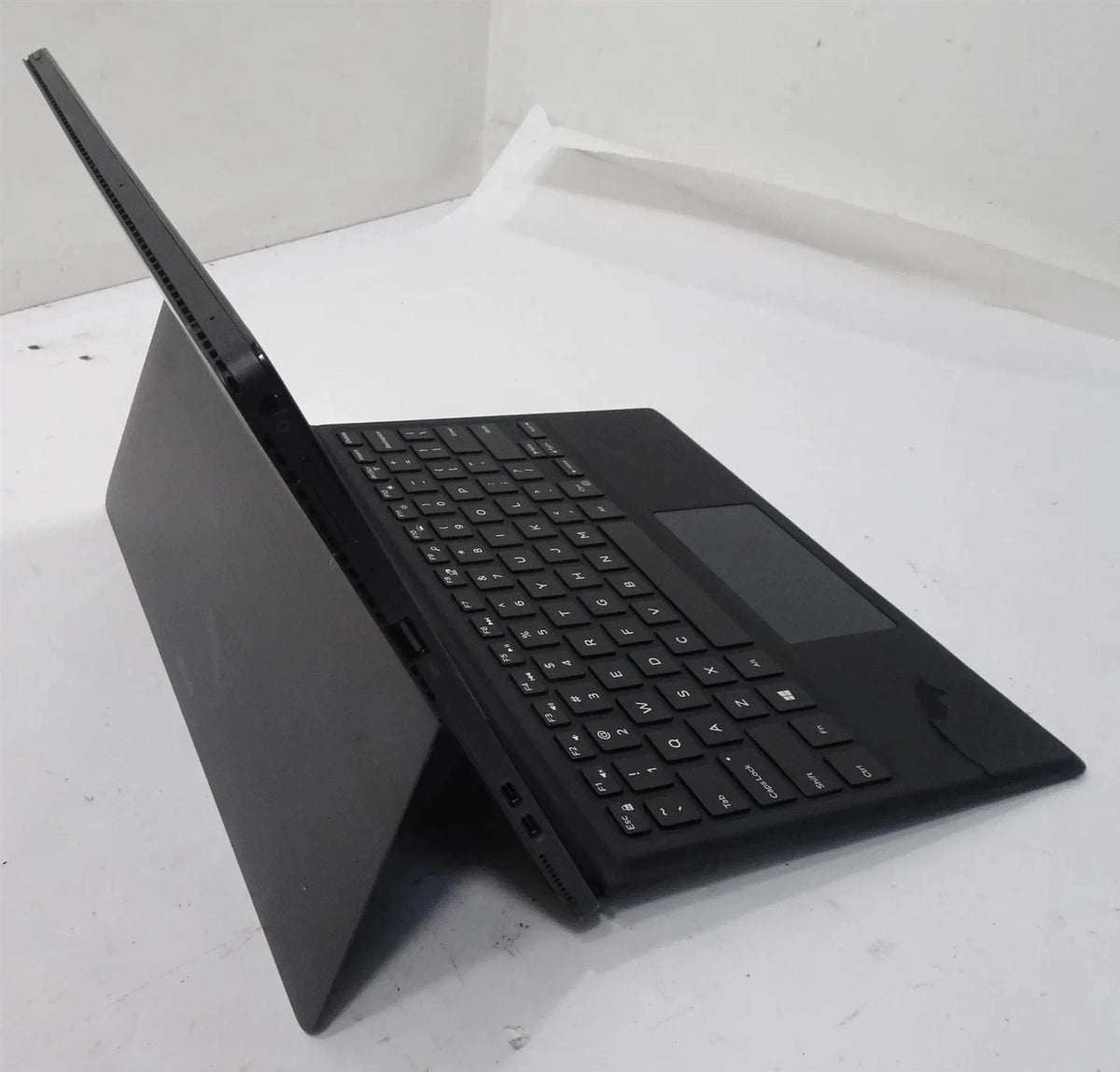 Dell Latitude 5290 Core i7-8650U 1.90GHz 16GB 256GB Touch Screen Win 11 Pro