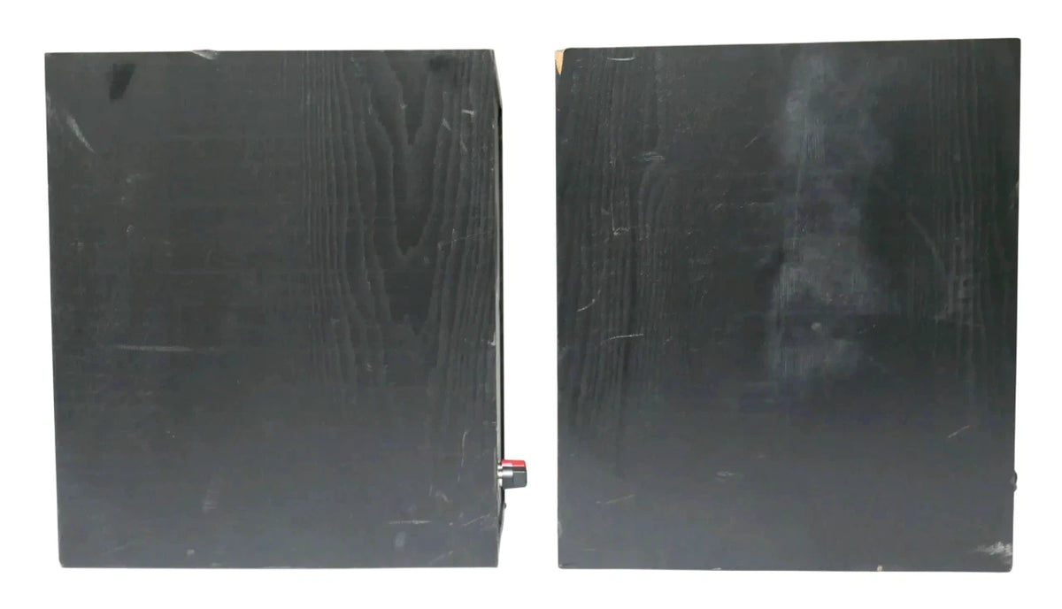 Klipsch R-40PM Powered Bookshelf Speakers (Pair) - Black - Free Shipping.