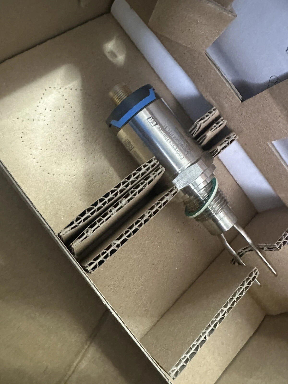 Endress Hauser FTL31-1102/0 Liquiphant FTL31 Vibrating Level Switch 10-30V-DC