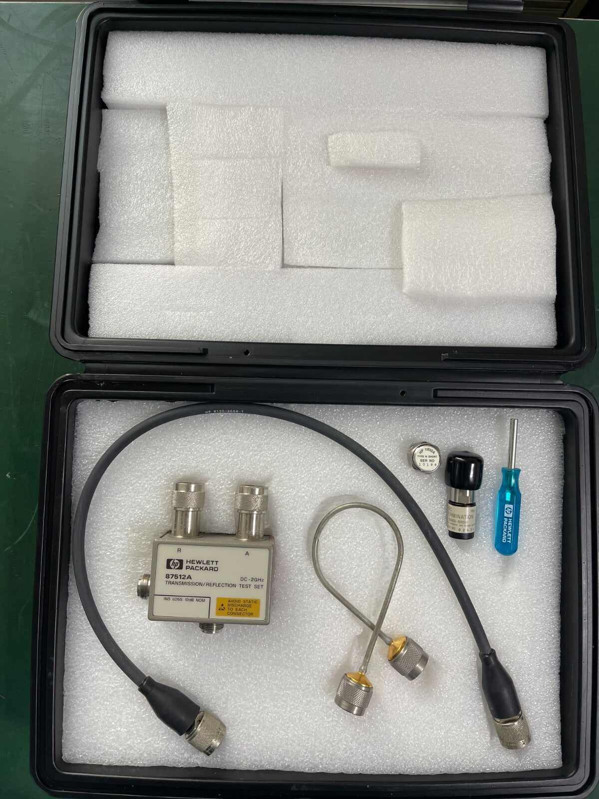 Agilent 87512A Transmission/R<wbr/>eflection Test Kit 50 ohm DC to 2GHz, w/case