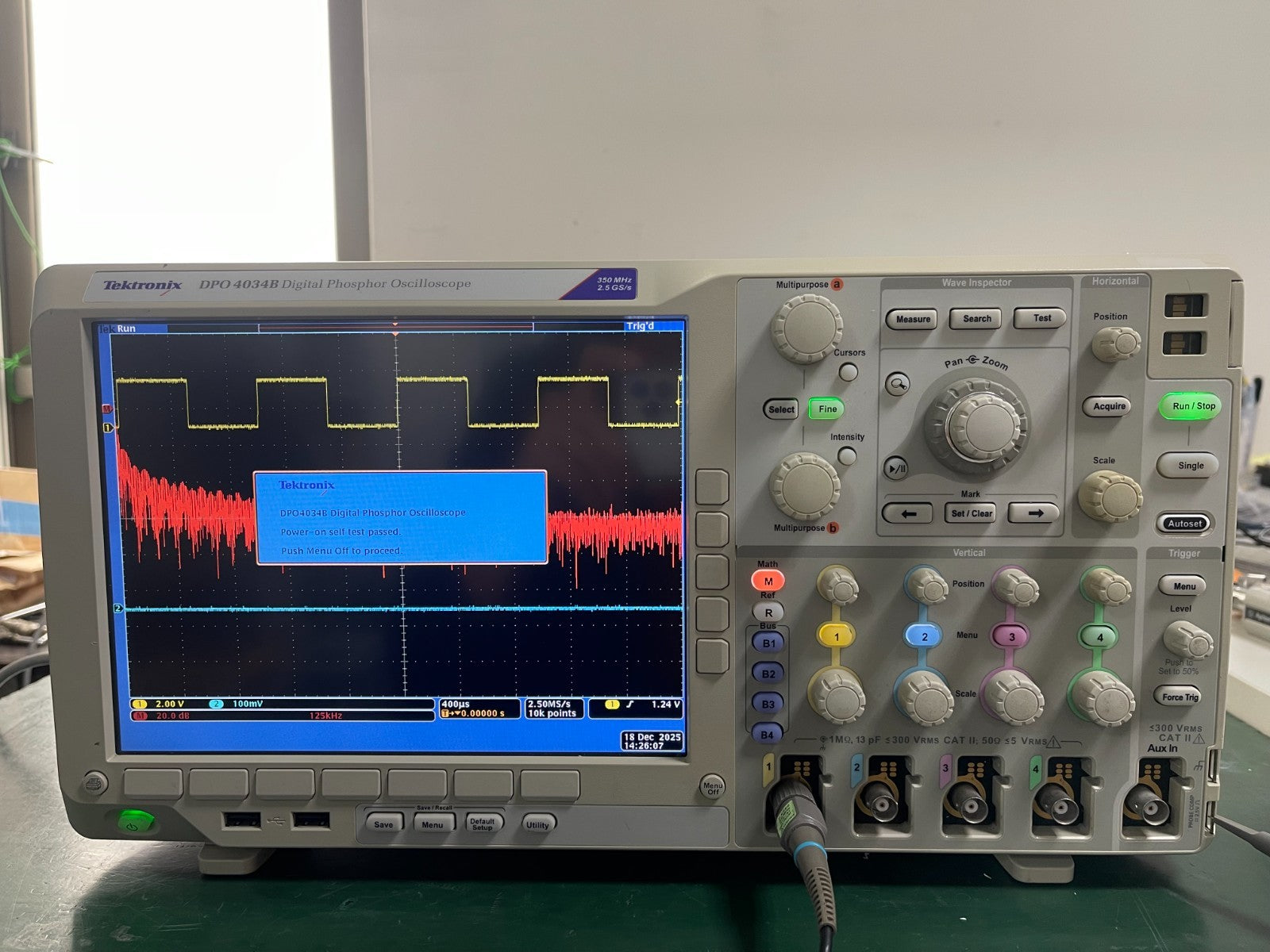 Tektronix DPO4034B Digital Phosphor Oscilloscope 350MHz, 4Ch, 2.5GS/s , SPC PASS - XG eqpt