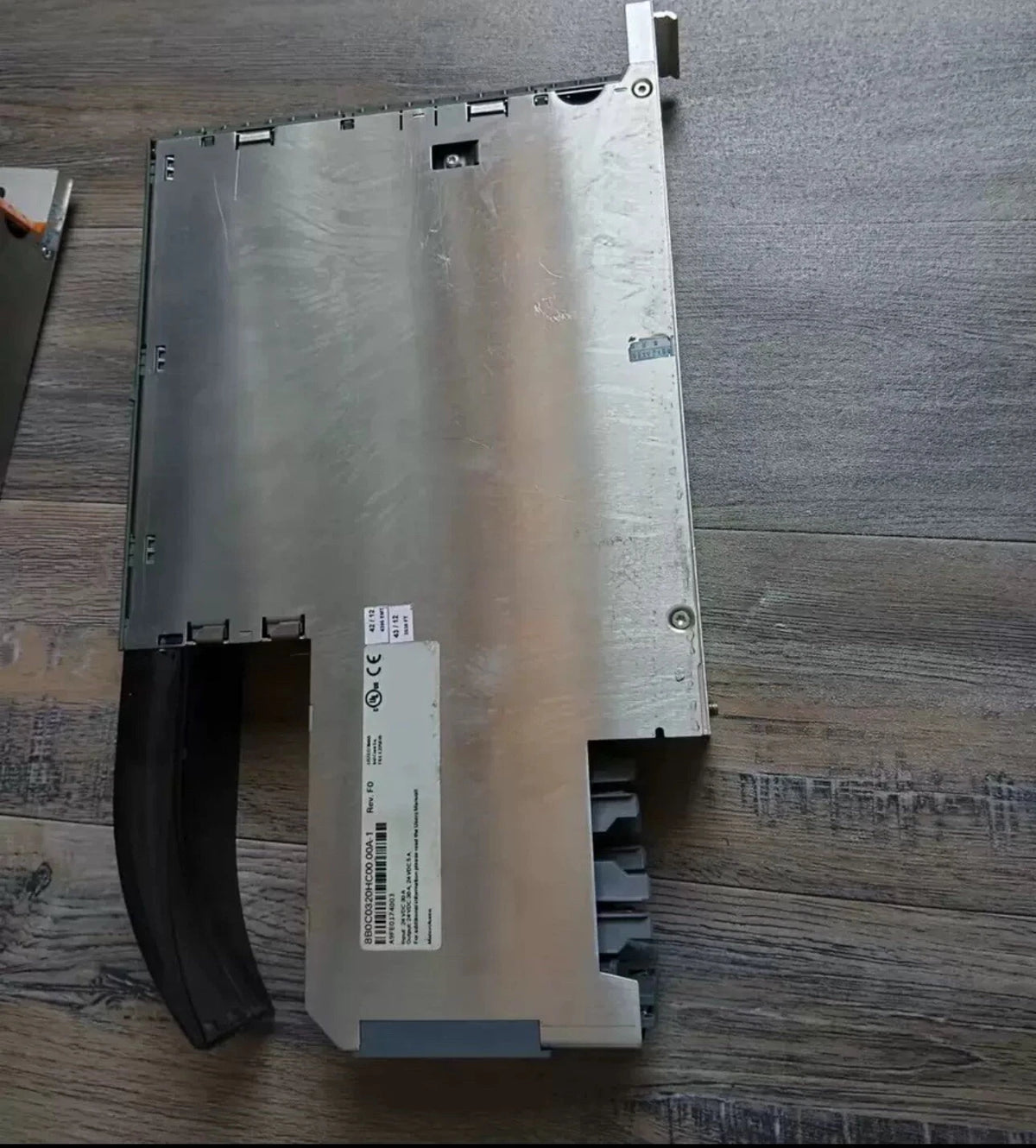 8B0C0320HC00.00A-1: High Precision Industrial Temperature Sensor