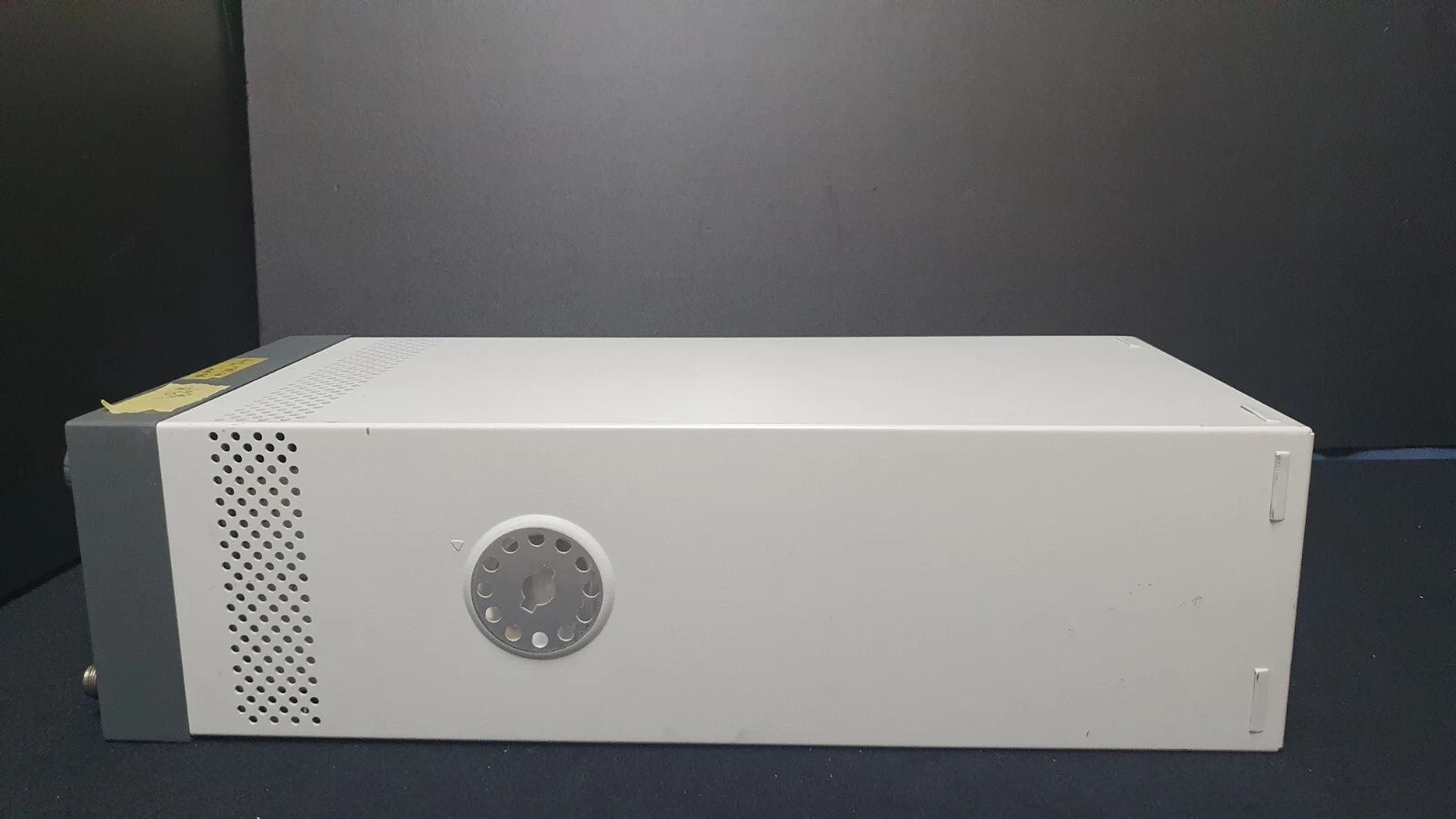 Keithley 2920 RF Signal Generator (As-is Selling)