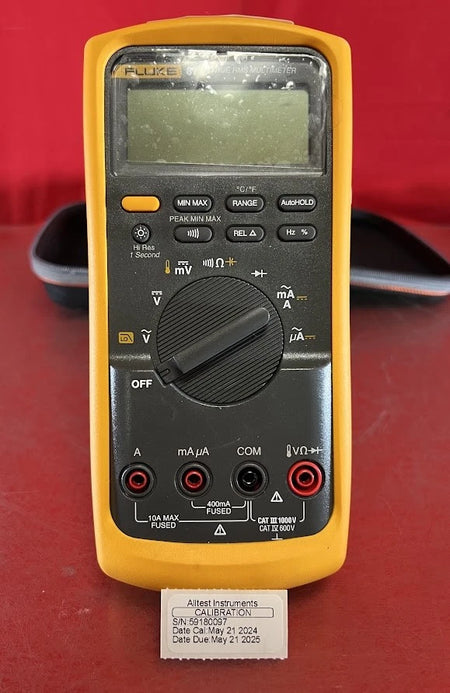 Fluke 87V True RMS Digital Multimeter with Data SN 59180097
