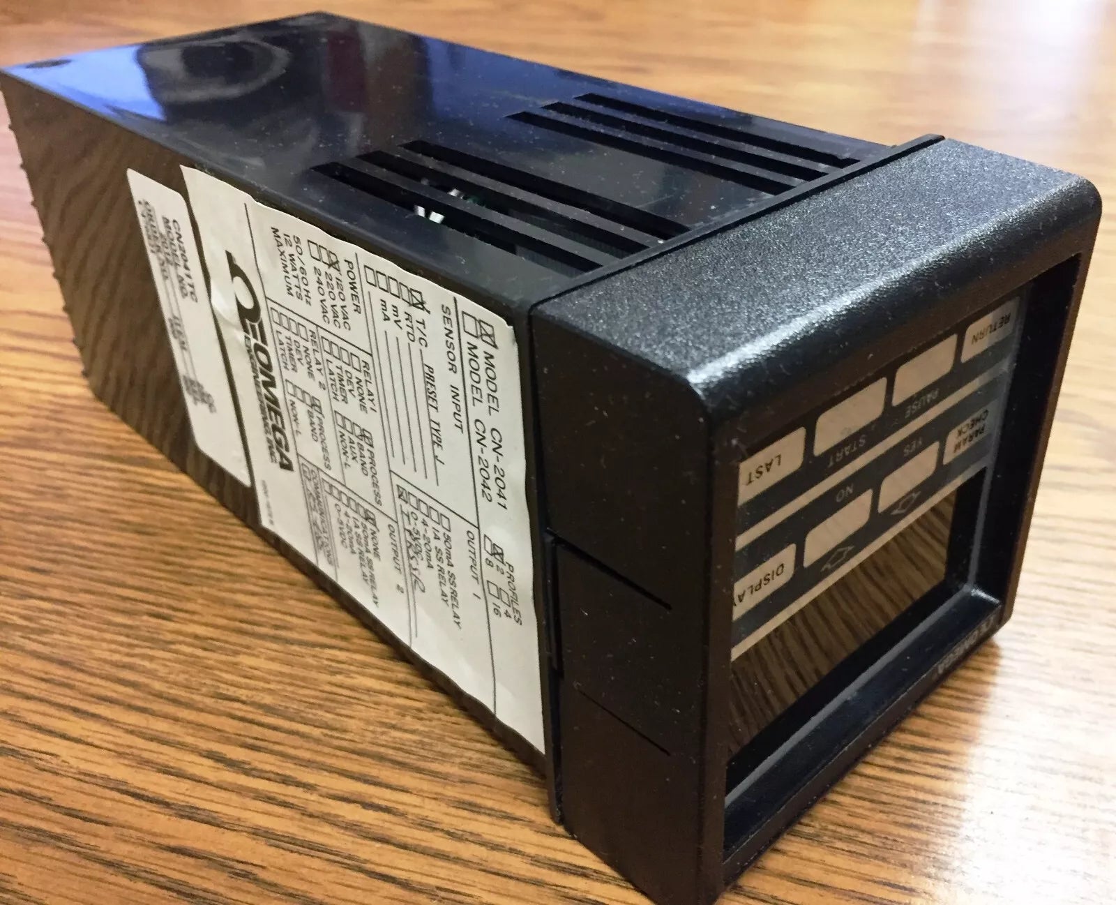 Omega CN2041 Dual Output Digital Temperature Controller