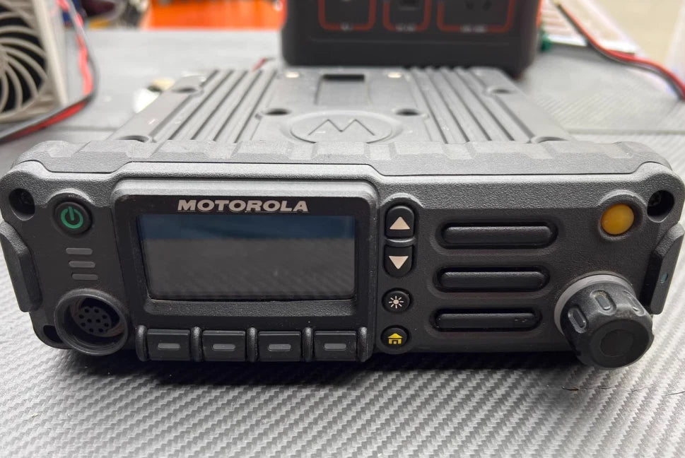 APX4500 M22URS9PW1AN 7/800MHz ADP AES DES