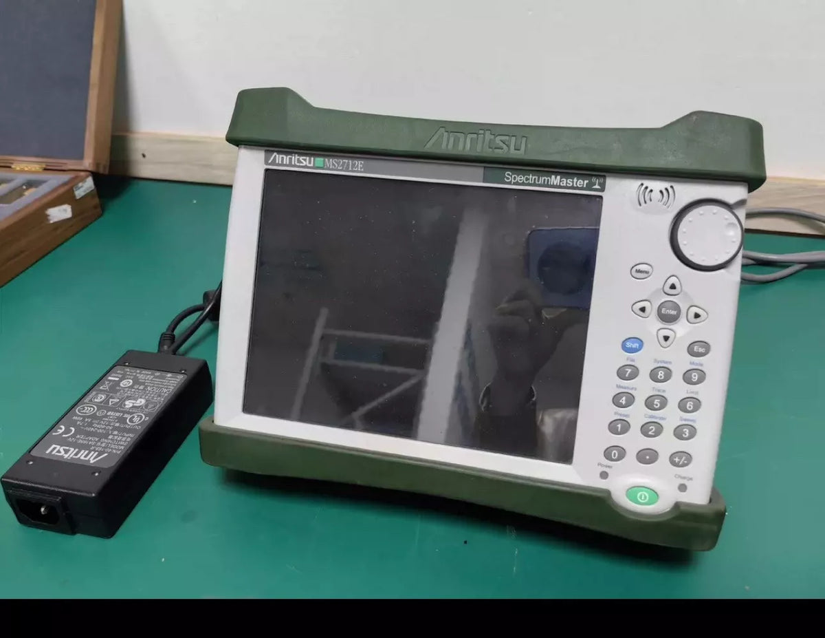 Anritsu MS2712E Spectrum Master Analyzer 100 kHz to 4 GHz