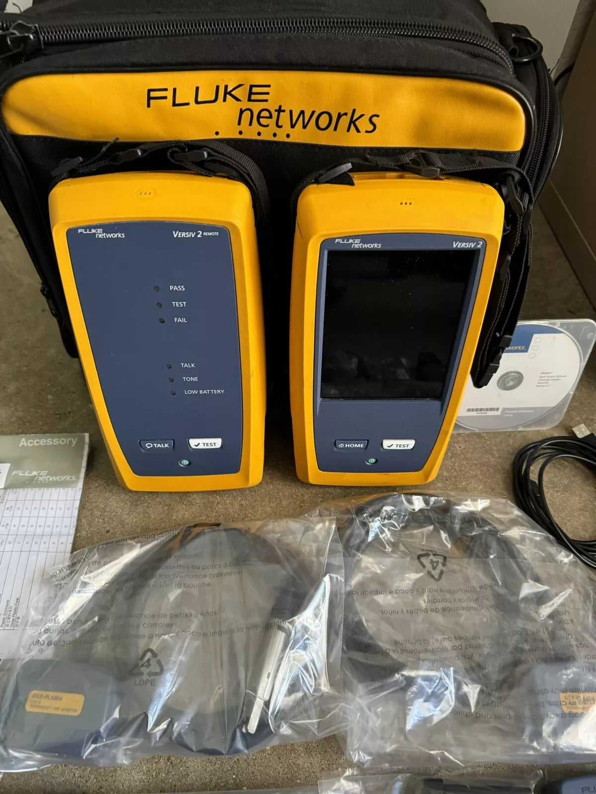 FLUKE Networks DSX-8000 Versiv 2 Cable Certifier Tester Kit