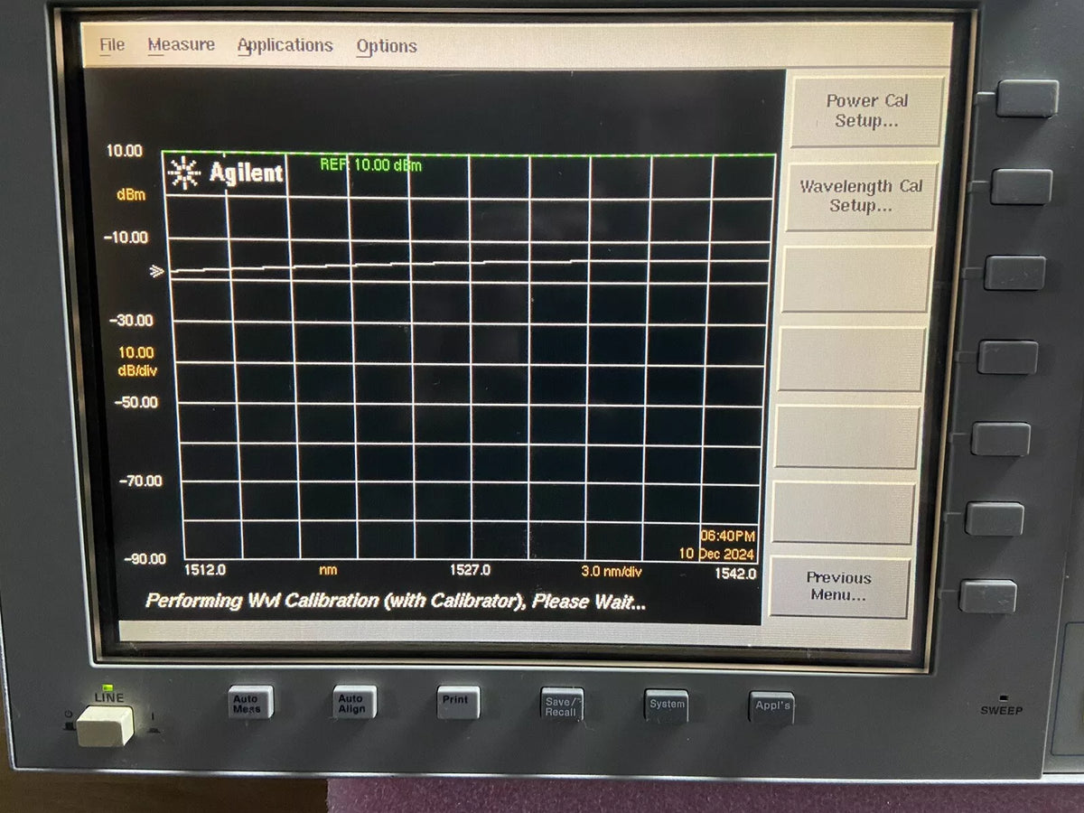 Agilent 86142B Optical Spectrum Analyzer with OPT 4 and 6 Sources