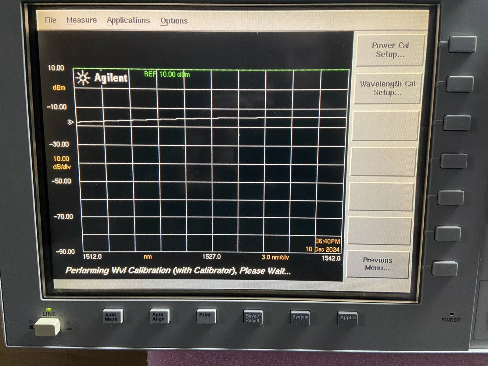Agilent 86142B Optical Spectrum Analyzer with OPT 4 and 6 Sources