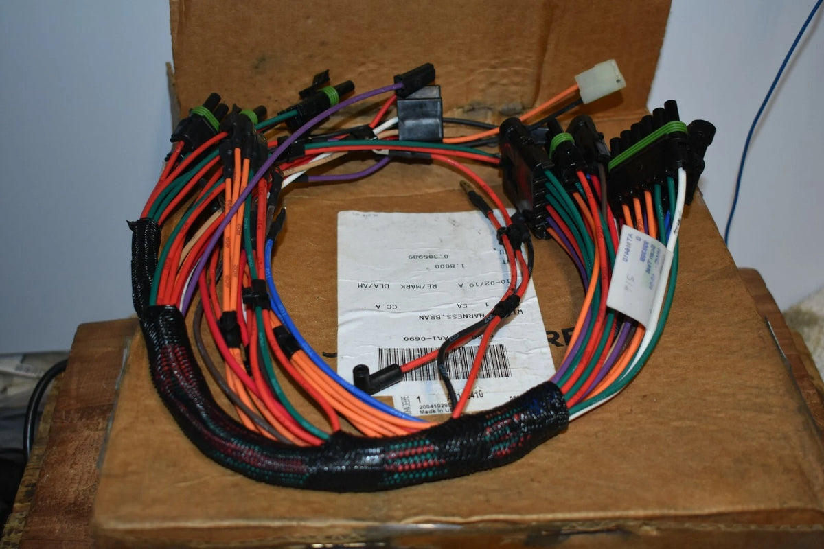 Compact Analog Instrument for Electronic Circuit Testing