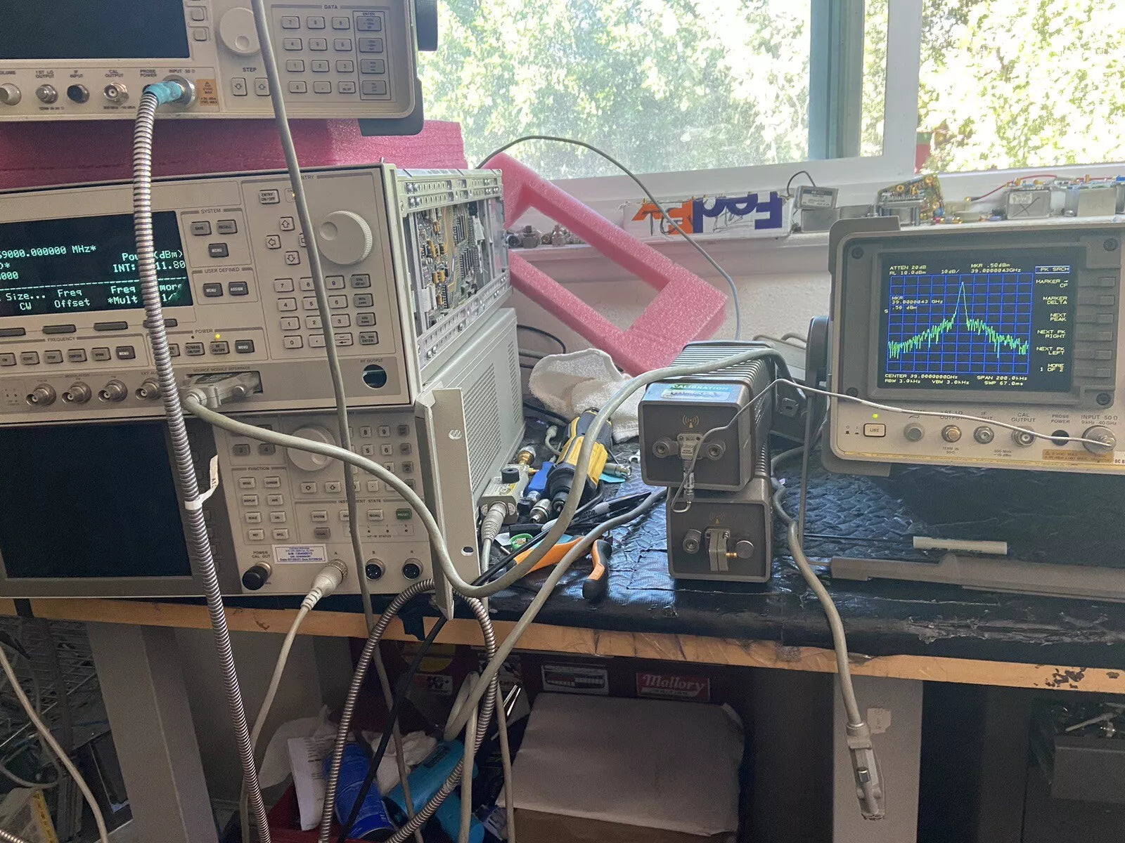 HP Agilent 83554A Millimeter-Wave Source Module, 26.5 GHz-40 GHz