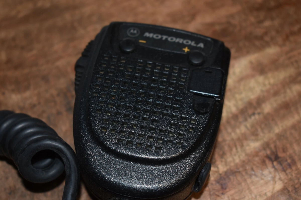 Compact Portable Anemometer for Wind Speed Measurement