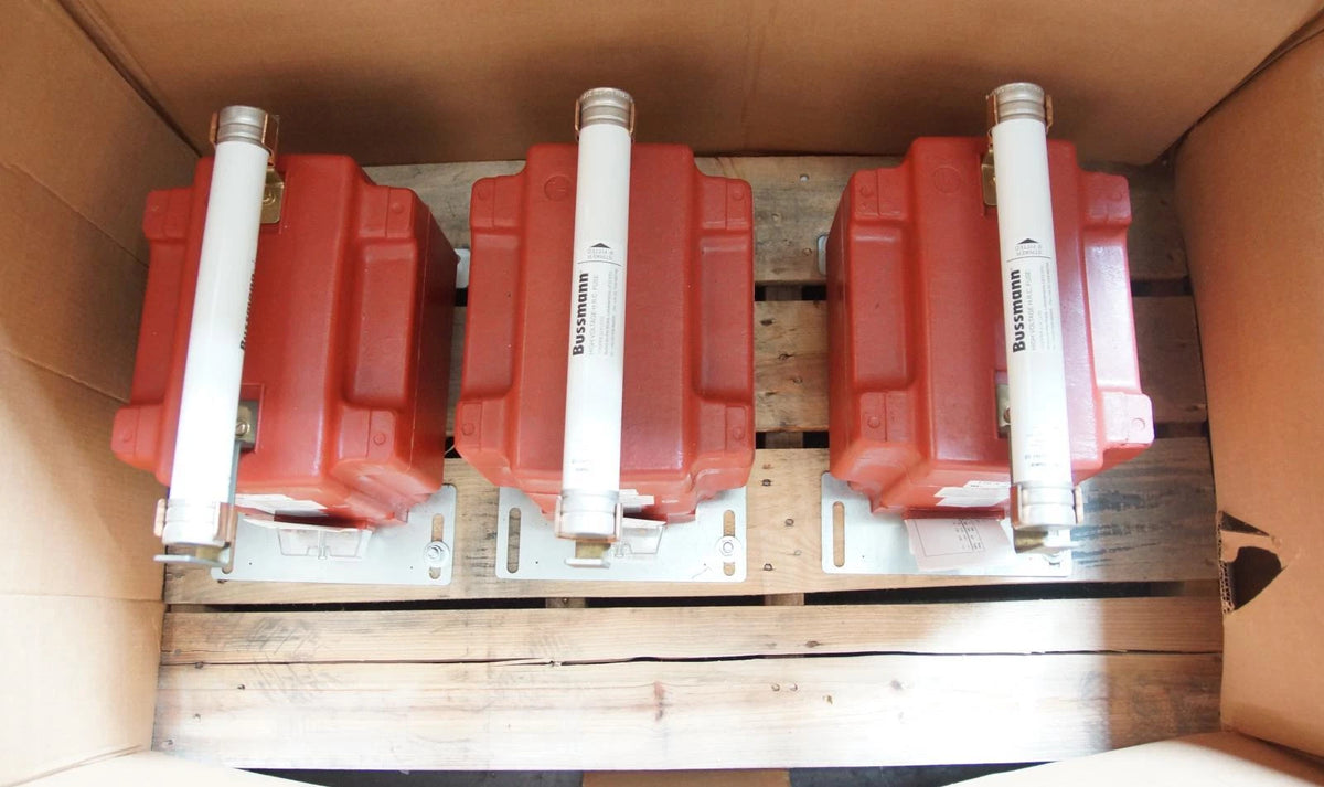 Lot of 3 GE Instrument Transformers 15.5 Kva PTG5-1-110-1322 FGC1 13200/120