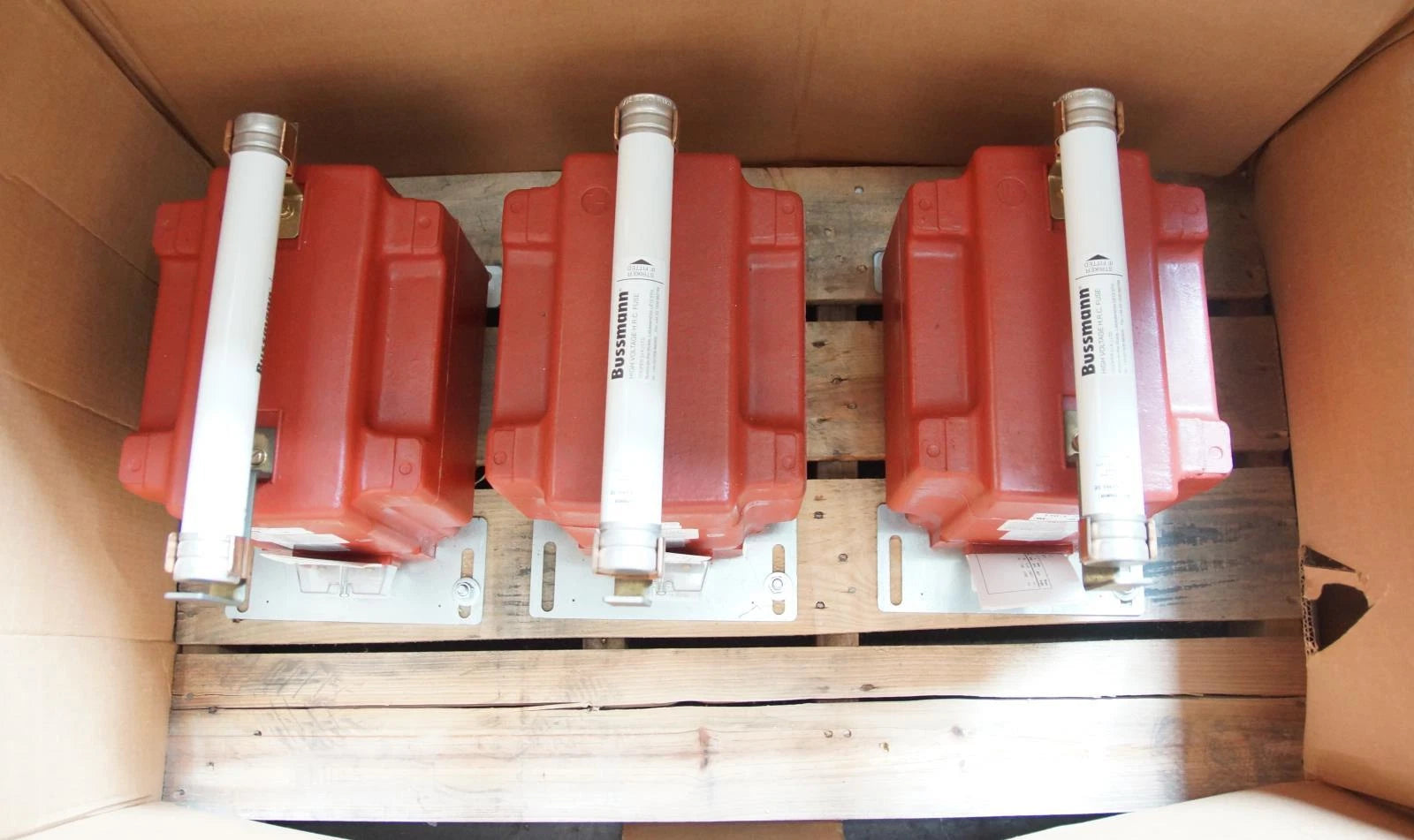 Lot of 3 GE Instrument Transformers 15.5 Kva PTG5-1-110-1322 FGC1 13200/120