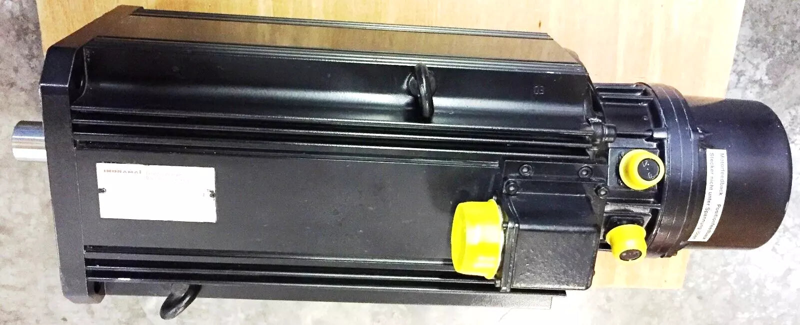 Indramat MAC 112C-0-ED-1-B/130-A-0/DI00625/S005 Permanent Magnet Servjson o Motor