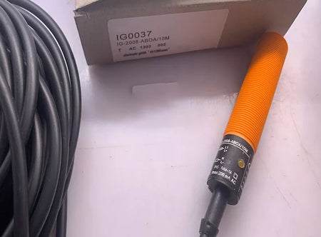 IFM IG0037 Pressure Proximity Switch Sensor 1PC New Expedited Shipping