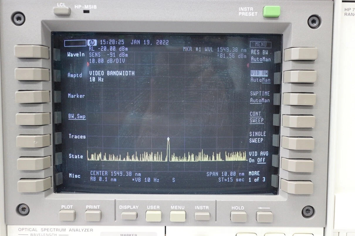 HP 71452B /122 Optical Spectrum Analyzer 600-1700nm