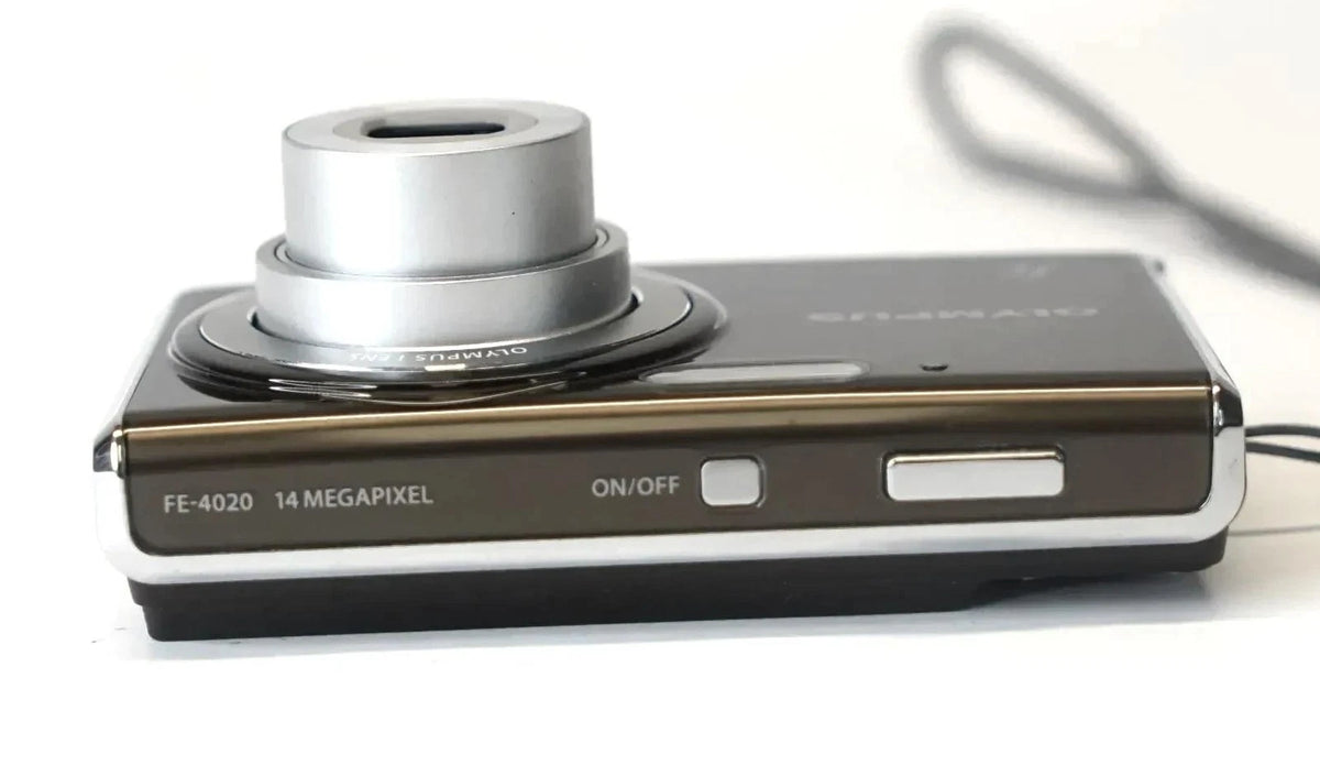 Olympus FE-4020 14MP Digital Camera - Free Shipping