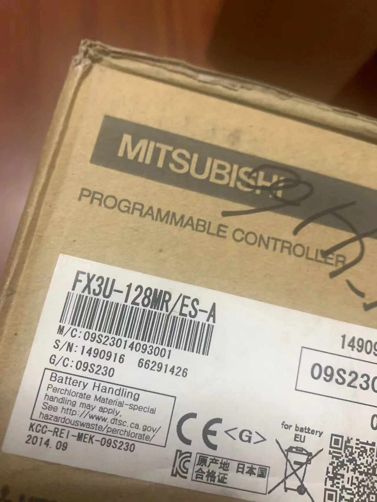 1PCS Mitsubishi PLC FX3U-128MR/ES-A NEW IN BOX